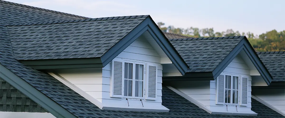 Shingles roof